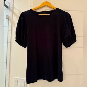 J CREW - MED BLACK - PUFF SLEEVE TEE SHIRT